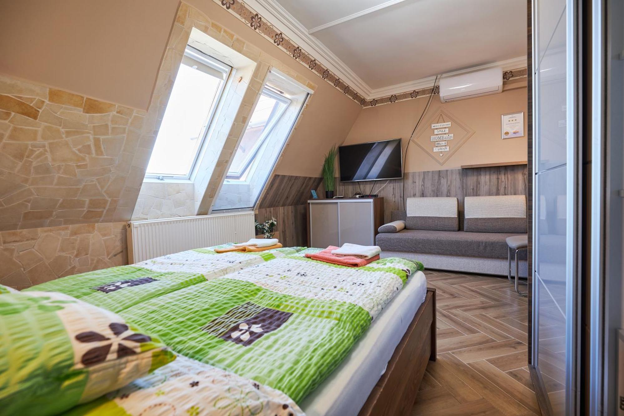 Apartament Valentin Deluxe Apartman Hajdúszoboszló Zewnętrze zdjęcie